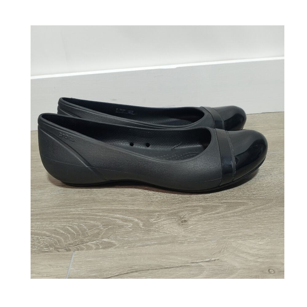 Crocs Brynn Black Patent Toe Ballet Flats Size 8